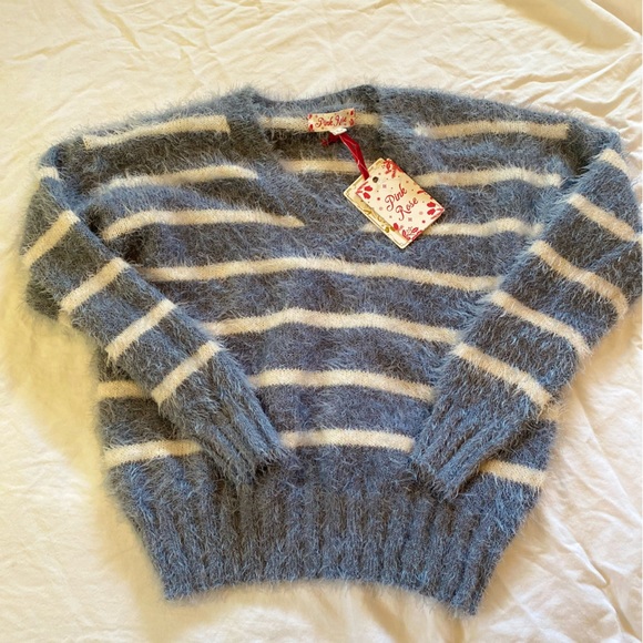 Pink Rose V-Neck Blue sweater ( M ) (With tags) - Picture 1 of 4